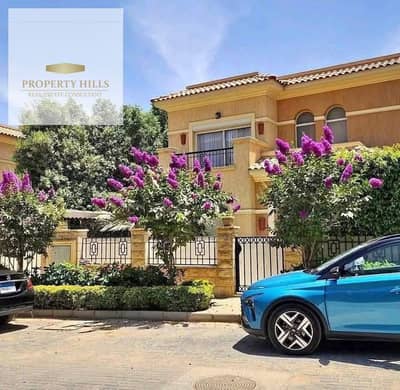 Last finished villa with appliances, corner, price reduced (1,546,000) in the Golden Square, near the American University, villas only, landscape view