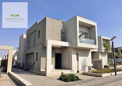 Villa for sale palm hills new cairo fullyfinished installment over 10 years