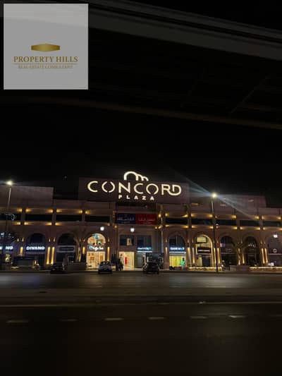 Immediate pickup office opposite the monorail, with easy access and installment payment options over the longest comfortable period.