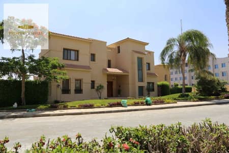 Villa for sale with a landscape view, immediate delivery in the heart of Fifth Settlement