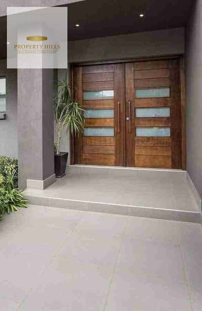 For urgent sale villa in new cairo view landscape