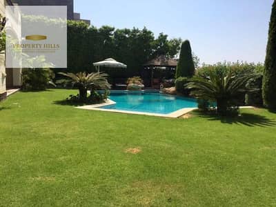Villa with private pool ready to move now for sale in shrouk dierct suez road cash 16 Million only