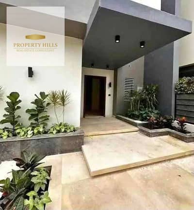 Villa with golf view and spacious garden at the lowest price on the market