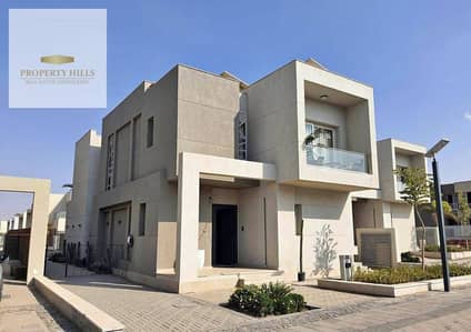 Villa for sale in Alexandria, prime location, close to all services.