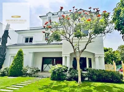 Villa for sale at the lowest price in the market with a distinctive view and prime location in the compound.