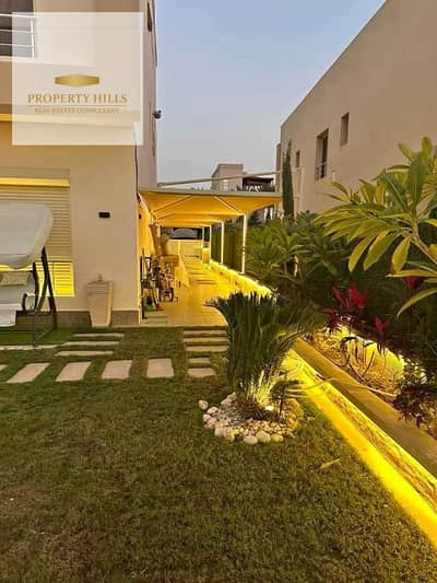 Last villa for sale with private garden in new cairo