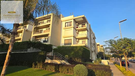 Penthouse for sale in installments over 8 years in Fifth Square Compound finished 134 sq m 2 bedrooms Al Marasem New Cairo Fifth Settlement Penthouse for sale in installments over 8 years in Fifth Square Compound finished 134 sq m 2 bedrooms Al Marasem New Cairo Fifth Settlement