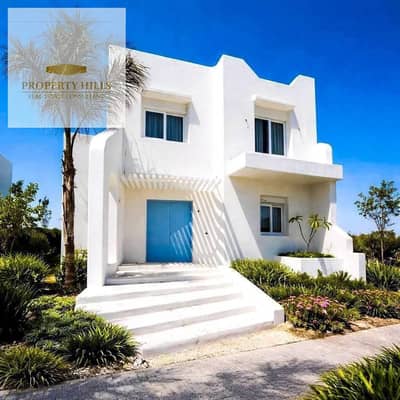 Fully finished townhouse with the highest quality, only 5% down payment and installments over 10 years, from Jefaira in Ras El Hekma.