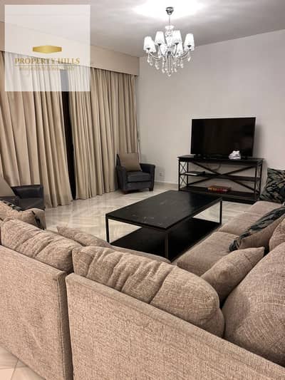 شقه للبيه 215 م جاهزة للسكن الفوري 3 غرف El Patio Oro برايم لوكيشن فيو دايركت علي لاند سكيب