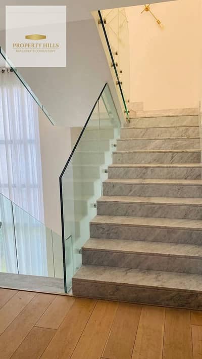 Standalone villa for sale in View Pool, 364 sq m, ready for viewing and immediate occupancy in the Ministers' Square compound, exclusively for villas.