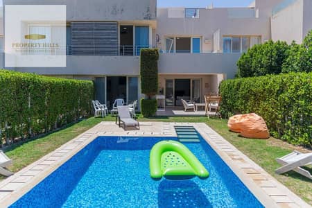 Chalet in the village of haisenda Bay with a private swimming pool, direct on the sea