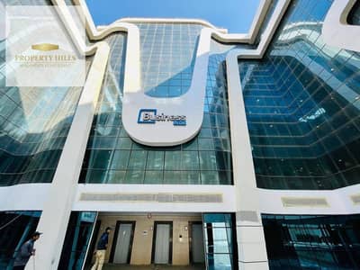 The store for sale has its rent increasing every year at a very large rate and the current rental income is 730 thousand monthly in a famous mall surrounded by the largest population density