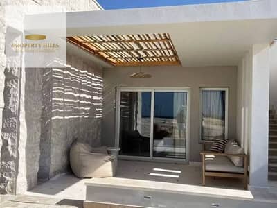 Chalet at the lowest price with a special discount of 24% in Hyde Park North Coast in a prime location with sea view fully finished