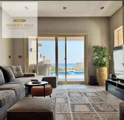A fully finished ground-floor chalet with a garden and a stunning sea view is available at an exceptional price in Sidi Abdel Rahman next to Amwaj