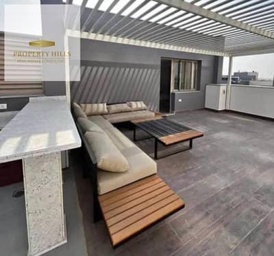 26Townhouse for Sale Down Payment 1,300,000 Installments up to 8 Years 4 Bedrooms Open Pool View Prime Location Hyde Park 5th Settlement New Cairo