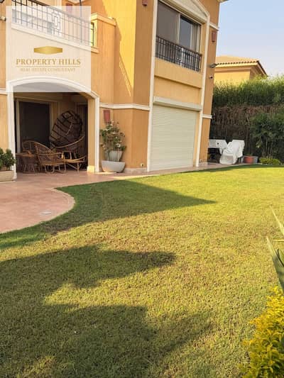 Villa with a garden for sale 4 master bedrooms next to AUC with a landscape view at a 40% discount from its original price