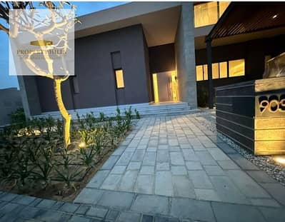 You will receive a fully finished villa from me with a down payment of 6 million from Hassan Allam, just minutes from the American University.