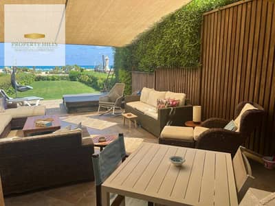 Ground chalet with a garden 160 meters for sale, 3 master bedrooms with lagoon view in the best location at the beautiful coast, fully finished, super lux, with a 40% discount for quick sale in the hills.
