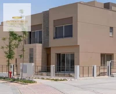 Villa in Palm Hills fully finished, you will receive it immediately, which means you can move in right away with a down payment of 5 million and the ability to facilitate the rest.