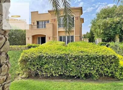Distinct duplex in Stone Park with a down payment of 6 million and the possibility of installment for the remainder, first row on the lagoon