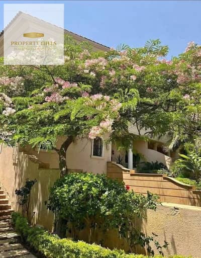 Twin Villa 350 meters with a unique landscape view in Sheikh Zayed next to Misr International University