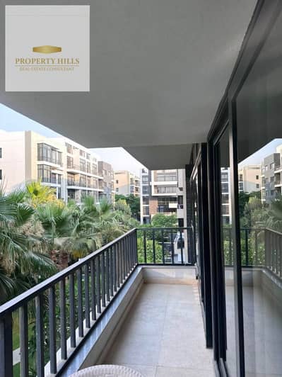 3-bedroom apartment finished for sale with a distinctive landscape view in Waterway Sheikh Zayed