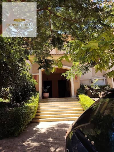 اخر فيلا مستقله استلام خلال شهور بسعر لقطه في كومباوند تلال ايست في قلب التجمع الخامس