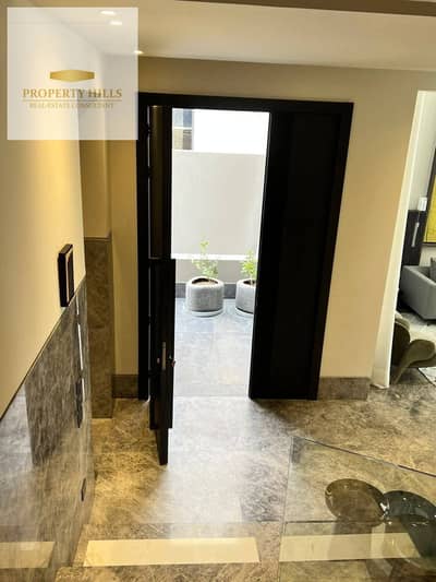 Fully Finished Townhouse for Sale in Al Burouj – Ready for Immediate Move-In  Prime location directly opposite the International Medical Center, avail