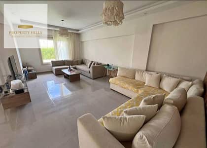 Villa for Sale at Chalet Price  A fully finished villa featuring 4 bedrooms, including 2 bedrooms with dressing rooms, plus 5 en-suite bathrooms.  Int