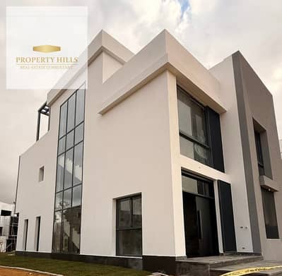 Latest corner villa for sale, immediate delivery in the Fifth Settlement next to Point 90 Mall and the American University