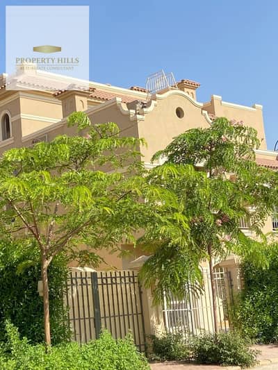 فيلا للبيع استلام فوري نازل عليها خصم جاهزه للسكن في الباتيو ٥ ايست بالشروق
