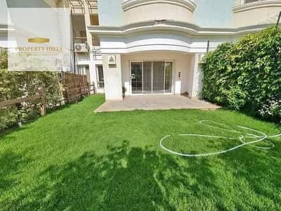 Villa for sale at the lowest price in the entire market, fully finished in the heart of the Fifth Settlement, just minutes from the American University.