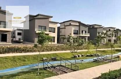 Immediate delivery: Townhouse in Creek Town Compound—ready for viewing.