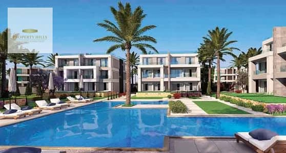 Twin house for sale in La Vista Ray, Ain Sokhna; immediate delivery available with an installment plan.
