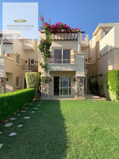 Blue blue Ain Elsokhna villa ready to move fully finished