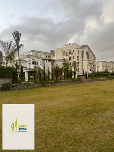 Special I Villa Garden Corner  for sale in Mountain View Hyde Park New Cairo  Direct Pool   Very Prime location