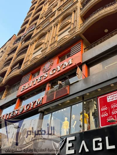 Super Extra Lux 220m on King Faisal Main Street for sale