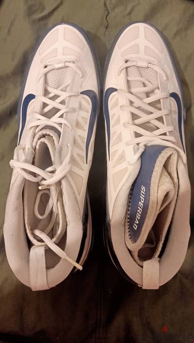 حذاء رياضي Nike Air Zoom Superbad 3