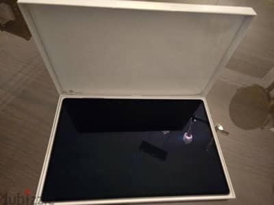 Samsung tablet s 10 ultra 5G 12 g ram 256 GB  + samsung magic keyboard