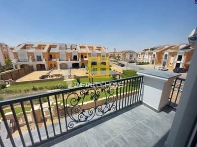 Town House Ready to Move Fully Finished Under market price