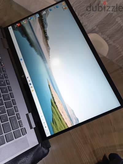 HP Envy x360 15-EW1058WM