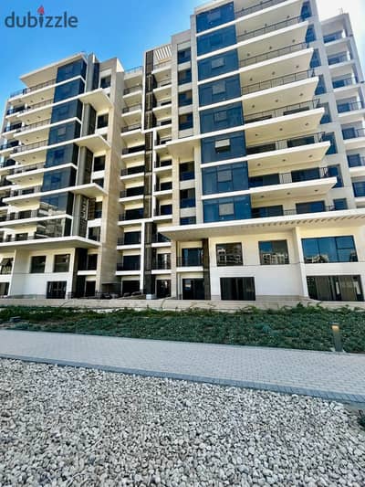 Unfurnished apartment for rent in Z Towers, prime location