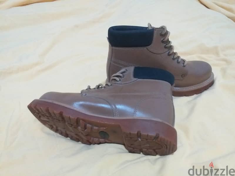 safety shoes 4