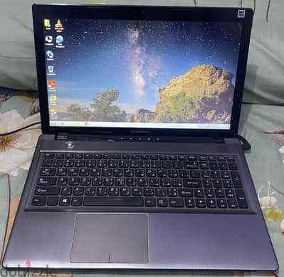 لاب توب لينوفو amd الجيل الرابع بحاله ممتازه