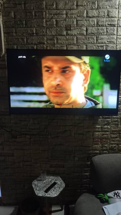 TV Screen for Sale