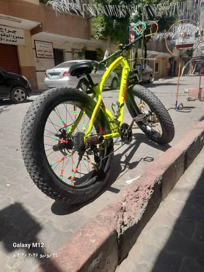 عجله دبابه
