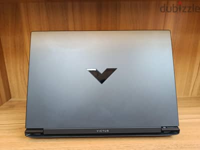 HP Victus 16
