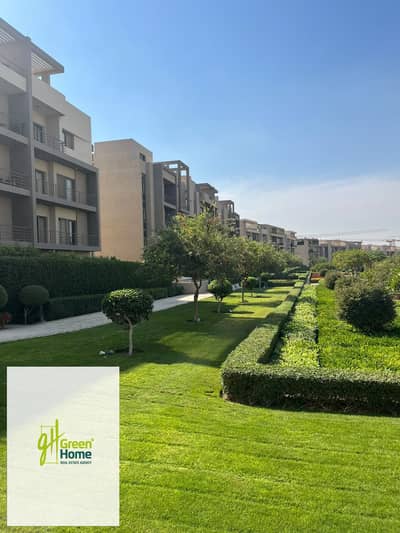 Corner Apartment with Garden For Sale  Fully Finished  Ready to Move  in Al Marasem Fifth Square New Cairo