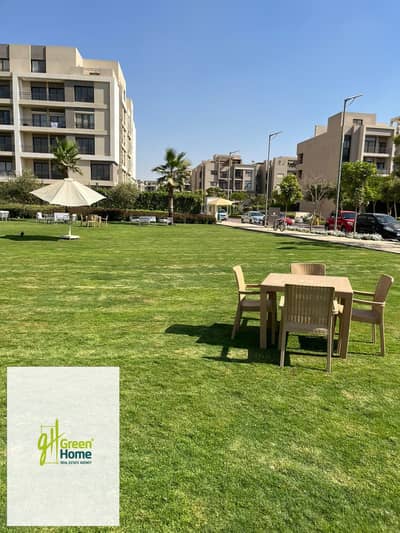 Ready to Move Fully Finished with ACs Penthouse For Sale in Al Marasem – Fifth Square New Cairo    Price Includes Garage & Clubhouse