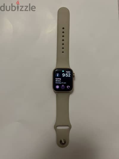 Apple Watch SE  – 41mm Rose Gold